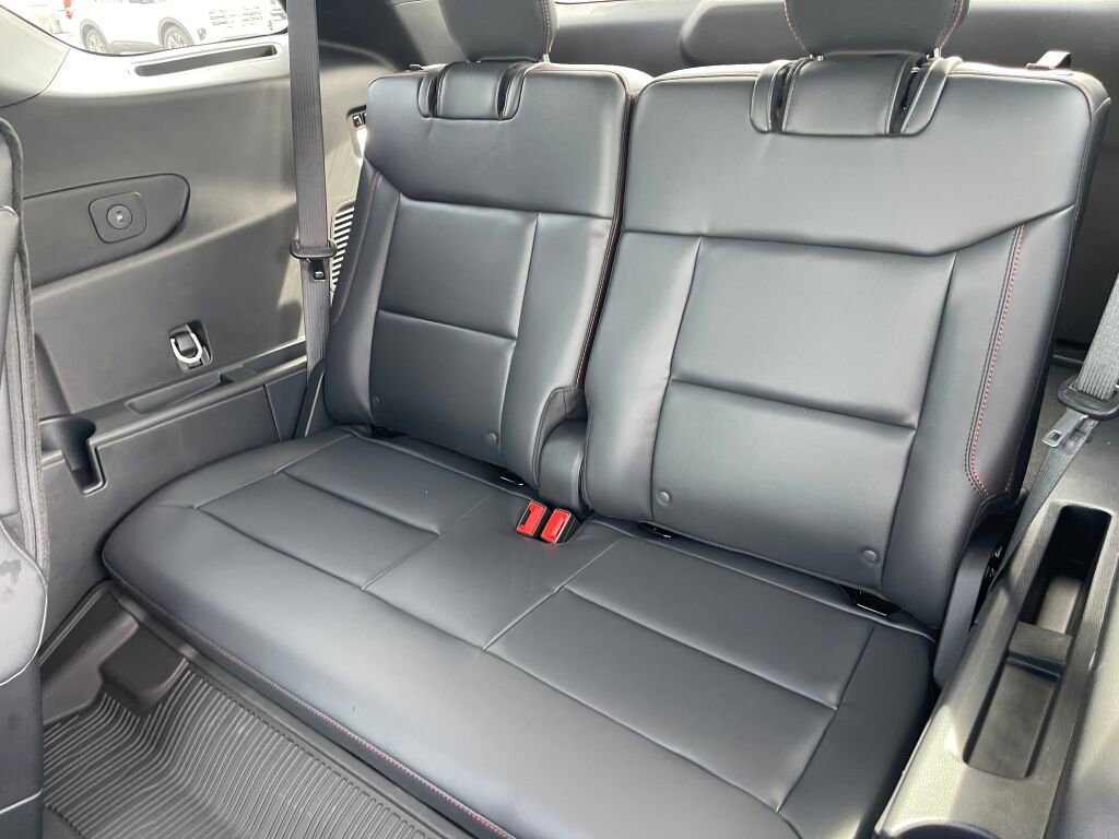 New 2026 Ford Explorer ST image 24