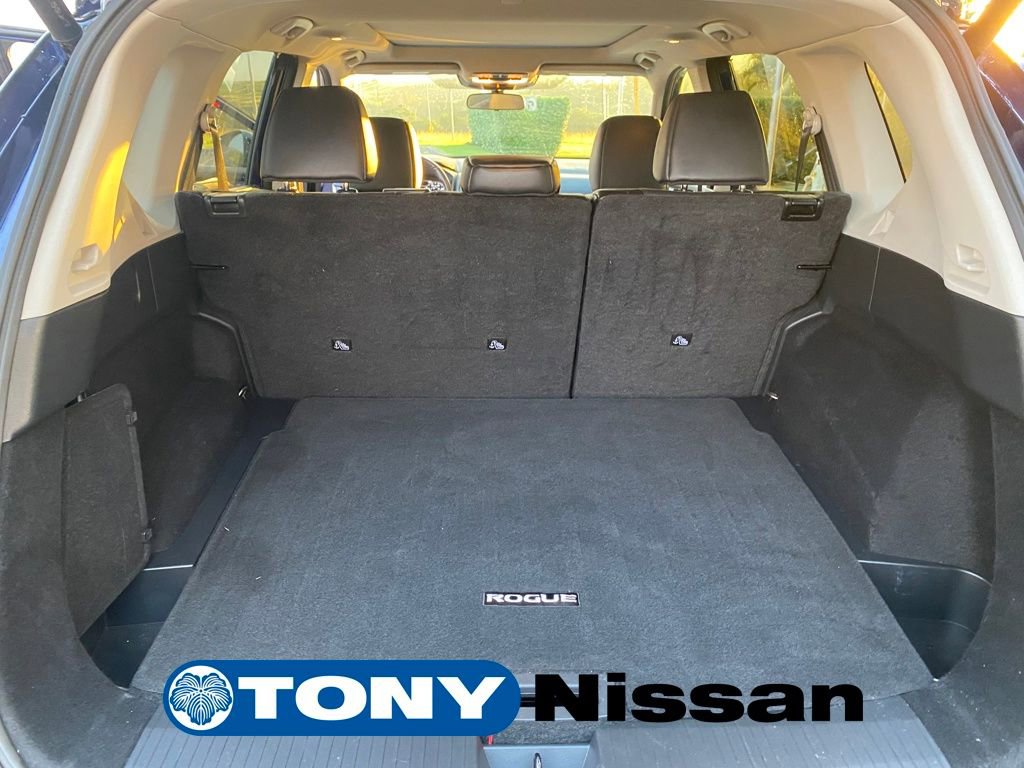 Certified 2024 Nissan Rogue SV w/ SV Premium Package image 29