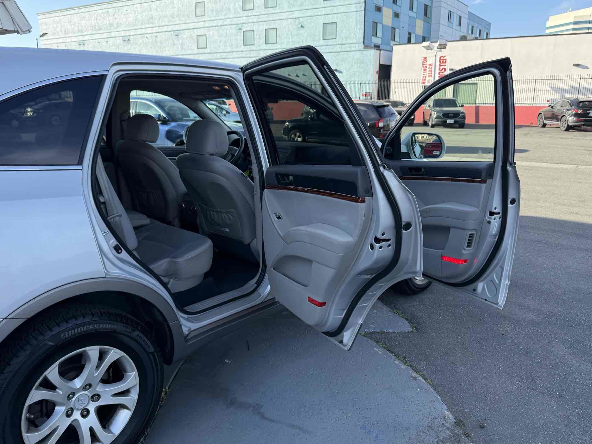 Used 2009 Hyundai Veracruz GLS image 29