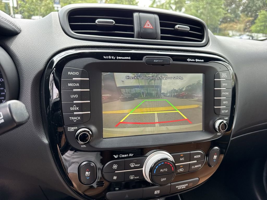 Used 2015 Kia Soul ! w/ Sun & Sound Package image 49