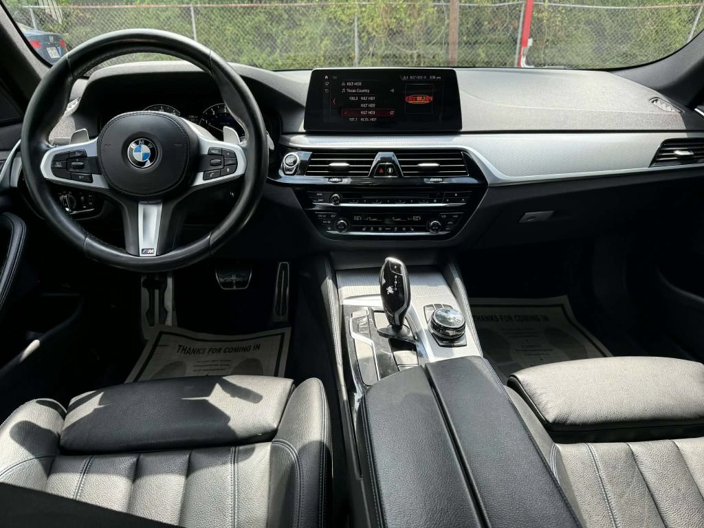 Used 2019 BMW 540i w/ M Sport Package RWD image 18