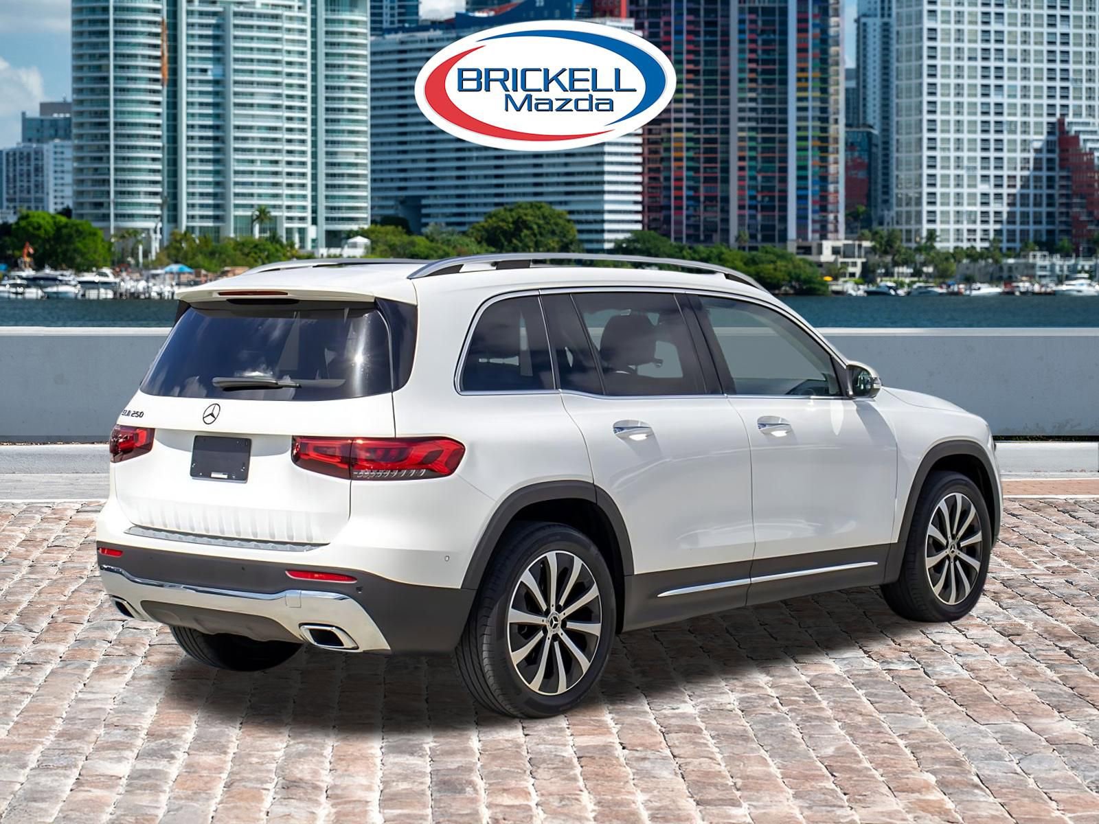 Used 2020 Mercedes-Benz GLB 250 image 12