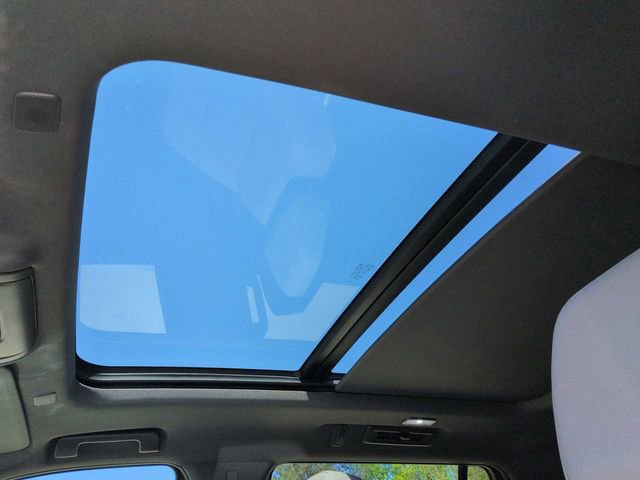 Used 2023 Chevrolet Tahoe LT w/ Luxury Package image 24