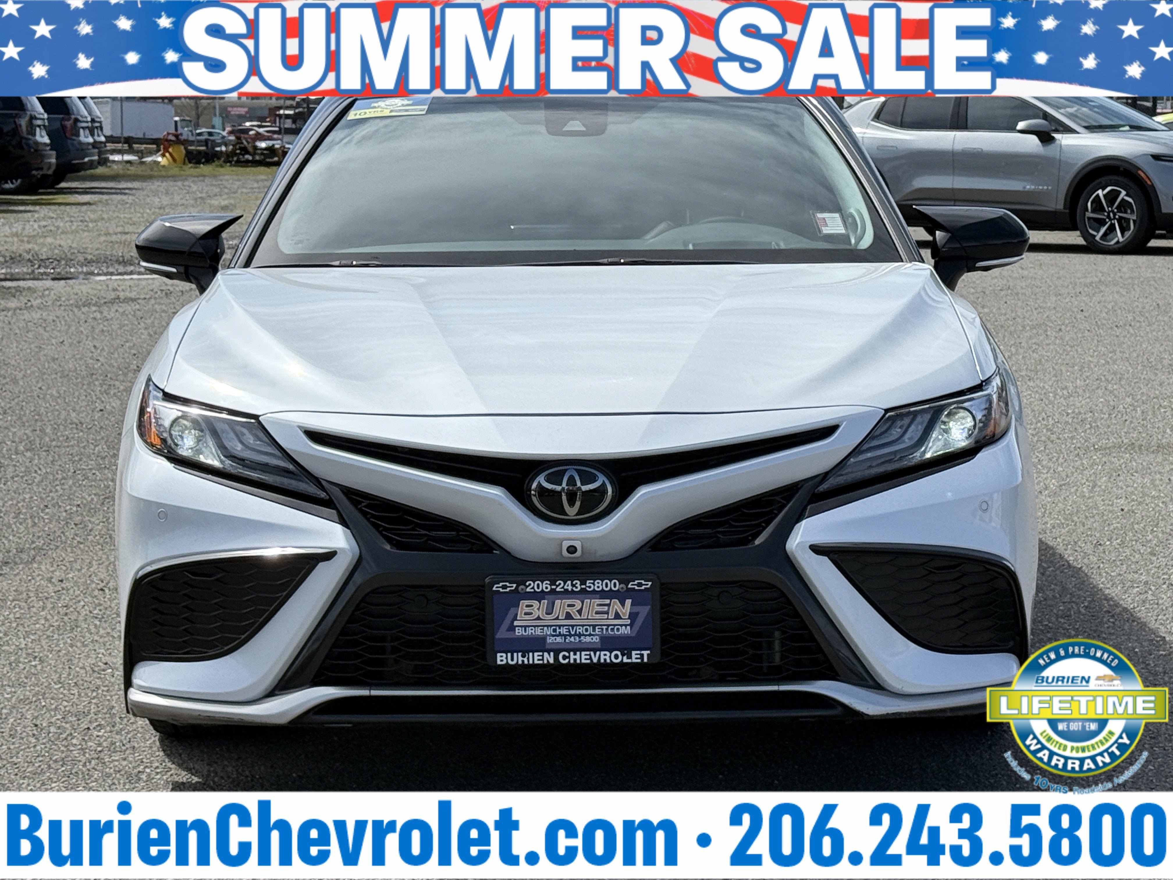 Used 2023 Toyota Camry XSE w/ Navigation Package FWD image 5