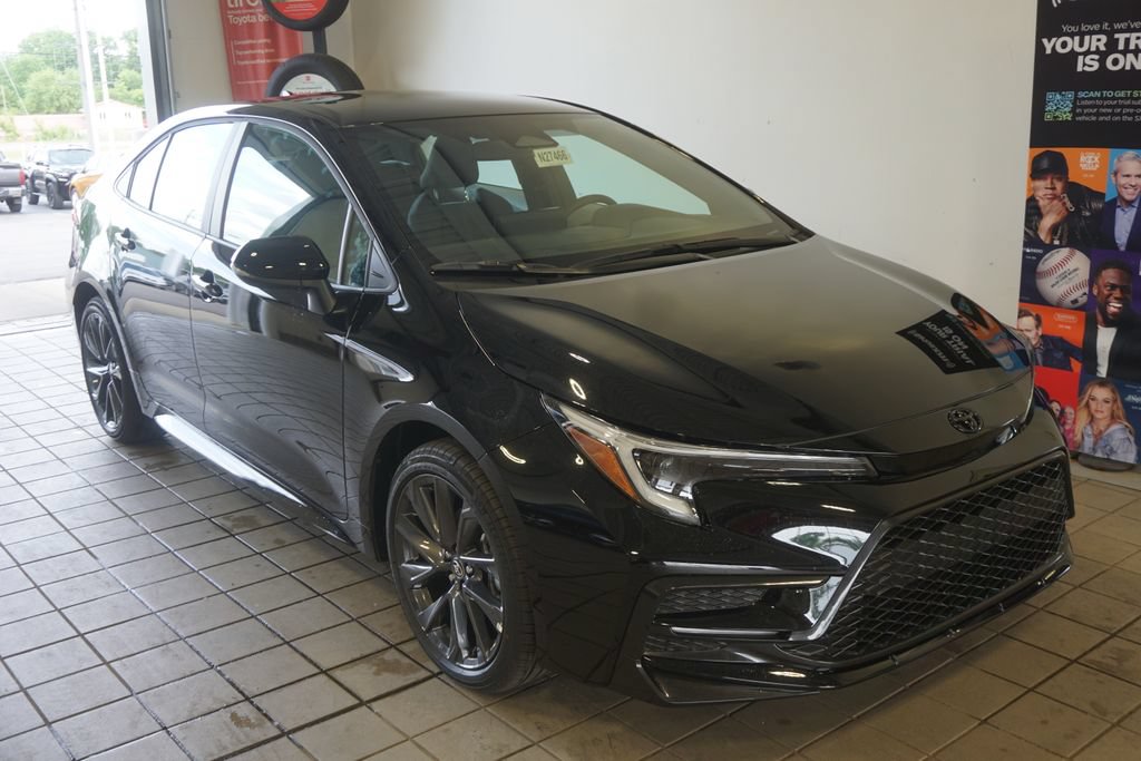 New 2026 Toyota Corolla SE FWD image 2