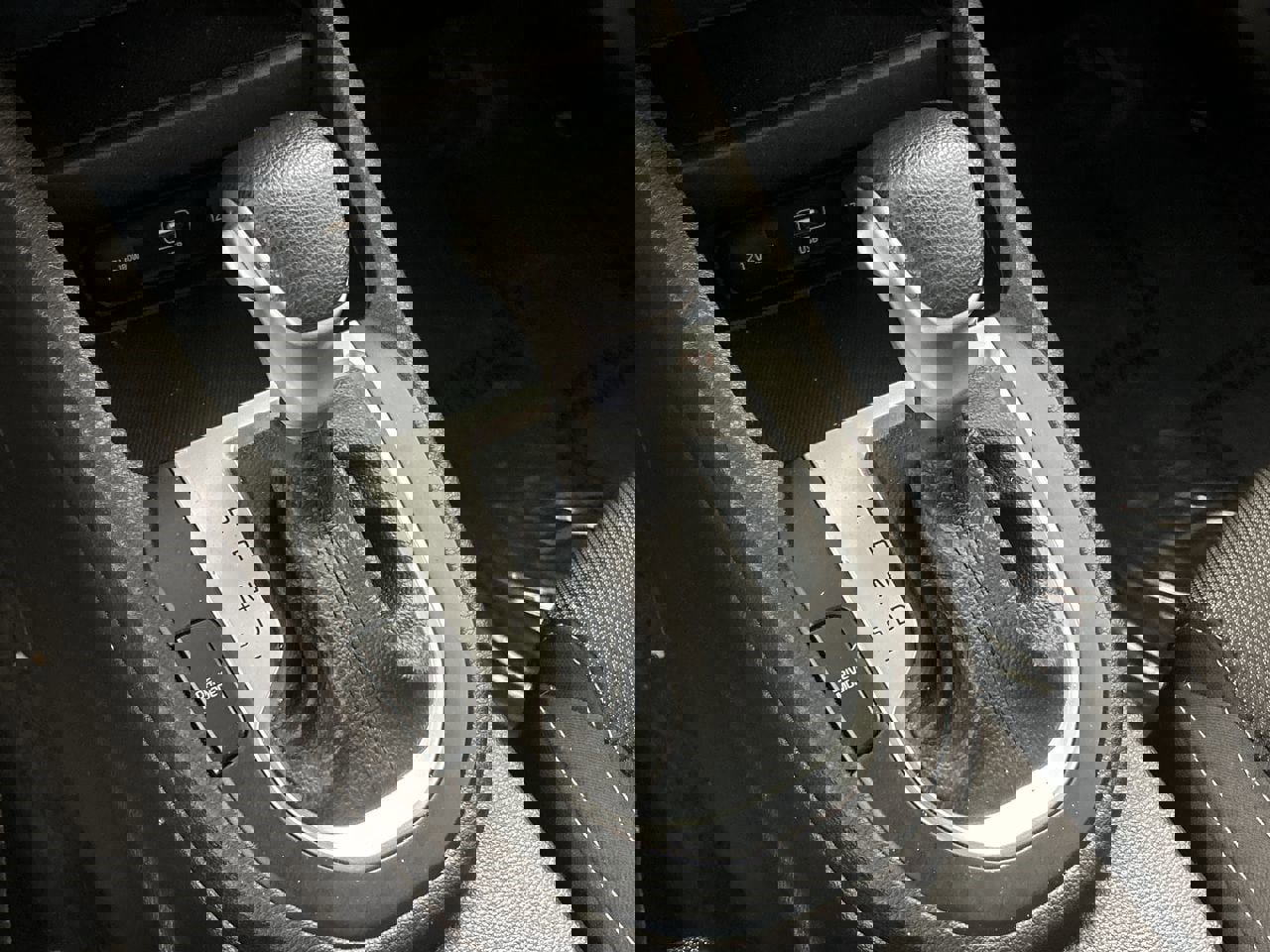 Used 2023 Kia Forte LXS w/ LXS Technology Package image 15