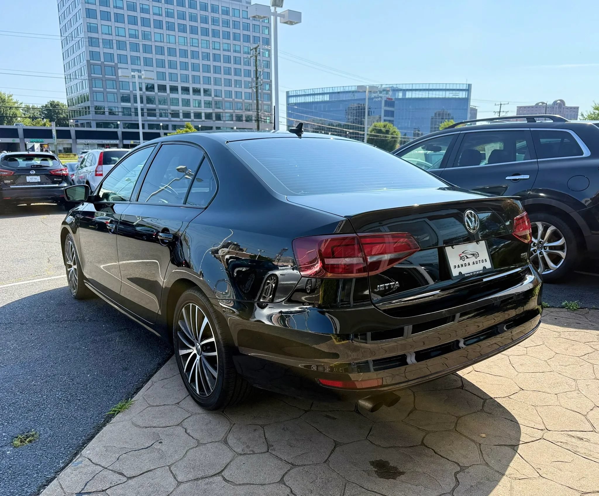 Used 2016 Volkswagen Jetta Sport FWD image 5