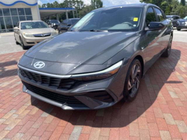 Used 2025 Hyundai Elantra Sport