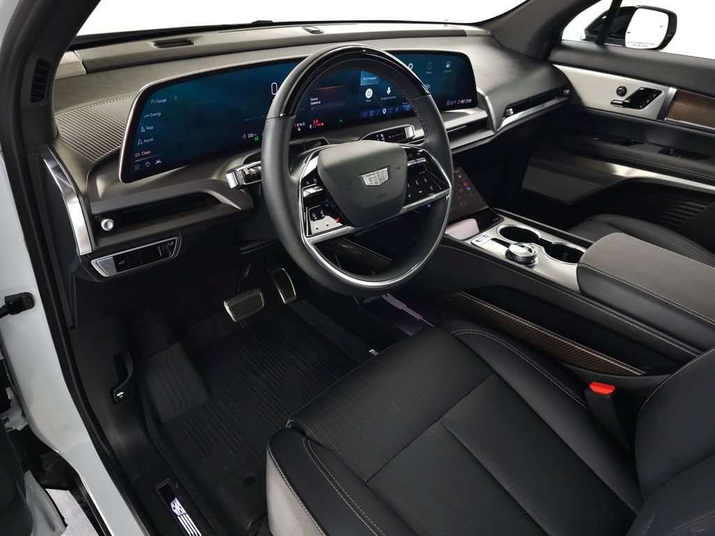 New 2026 Cadillac Vistiq Sport w/ LPO, Floor Liner Package AWD/4WD image 11