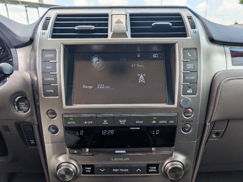 Used 2019 Lexus GX 460 Premium AWD/4WD image 29