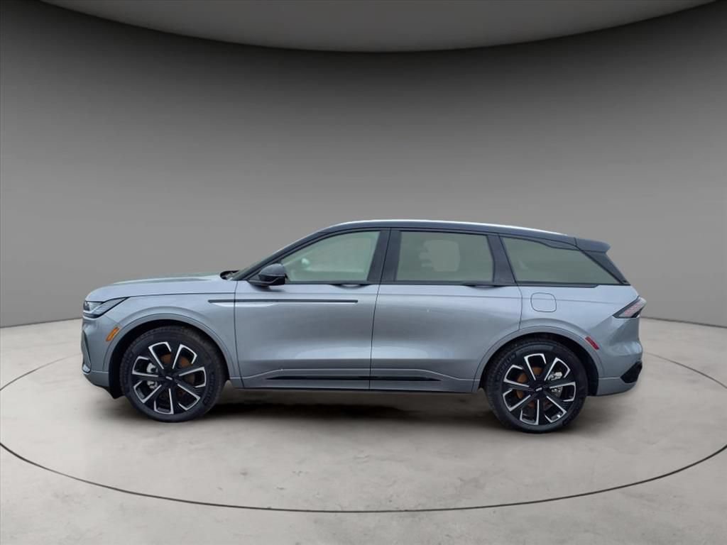 New 2025 Lincoln Nautilus Reserve AWD/4WD image 2
