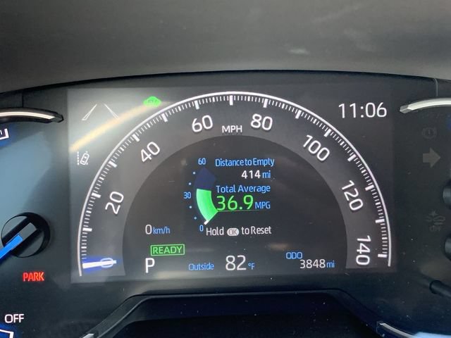 Used 2025 Toyota RAV4 LE AWD/4WD image 20