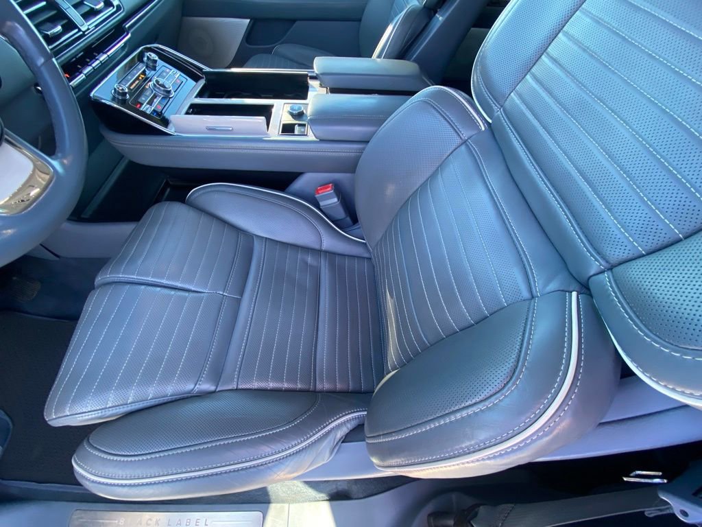 Used 2022 Lincoln Navigator Black Label image 20