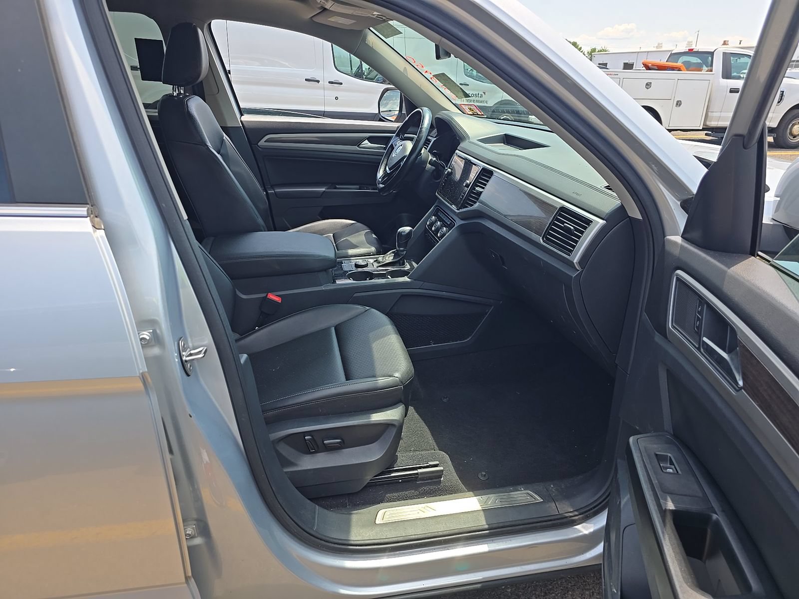 Used 2019 Volkswagen Atlas SEL AWD/4WD image 13