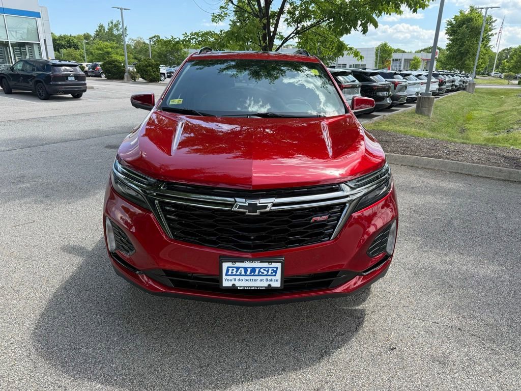 Used 2023 Chevrolet Equinox RS w/ RS Leather Package AWD/4WD image 8
