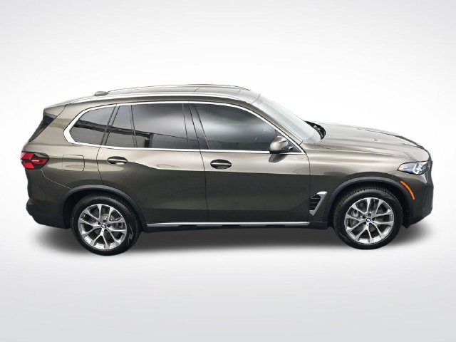 New 2026 BMW X5 xDrive50e w/ Climate Comfort Package AWD/4WD image 24