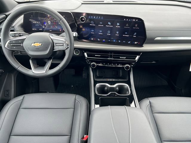 New 2026 Chevrolet Traverse LT w/ LPO, Floor Liner Package video 2