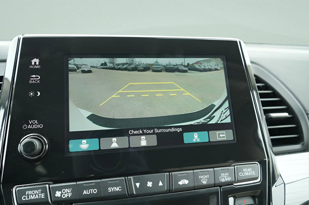 Used 2023 Honda Odyssey Elite image 46