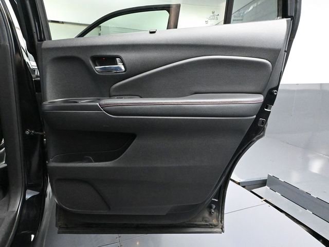 Used 2022 Honda Pilot Elite image 48
