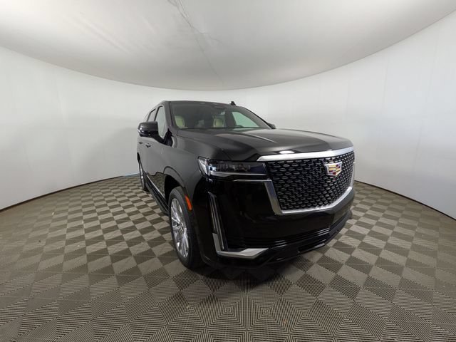Certified 2024 Cadillac Escalade Premium Luxury AWD/4WD image 33