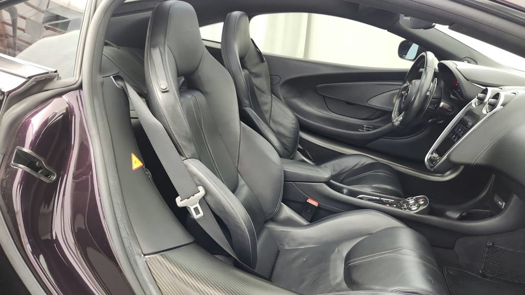 Used 2017 McLaren 570S RWD image 45