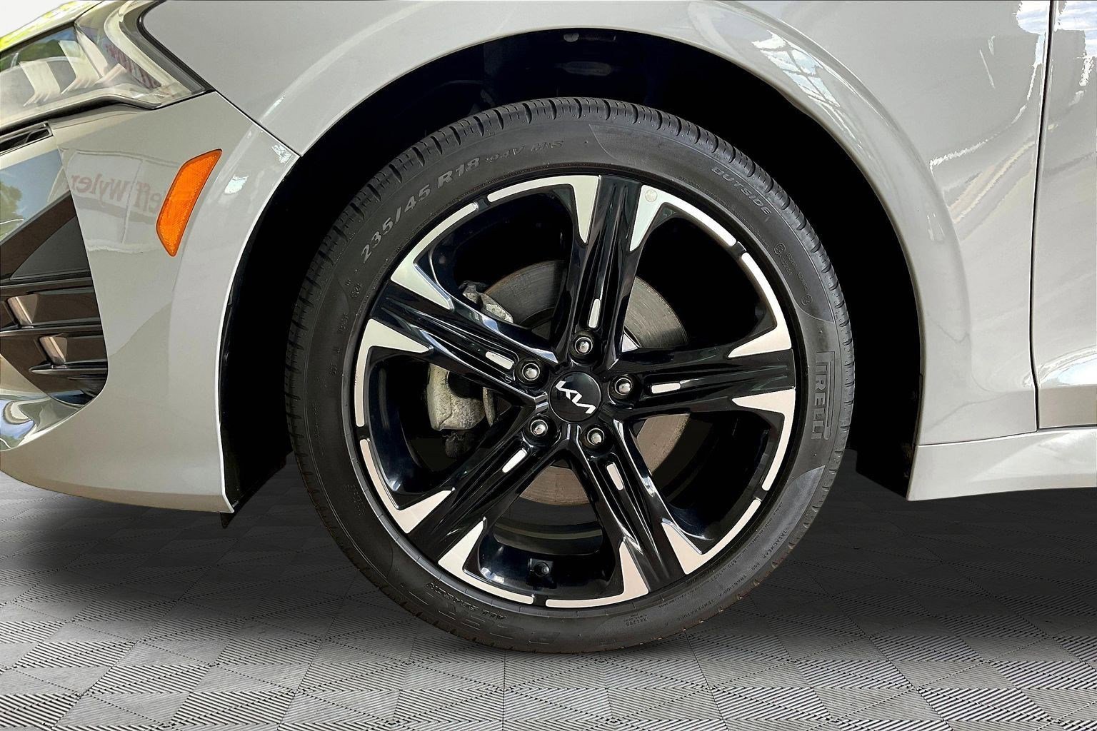 Used 2024 Kia K5 GT-Line w/ GT-Line Premium Package AWD/4WD image 32