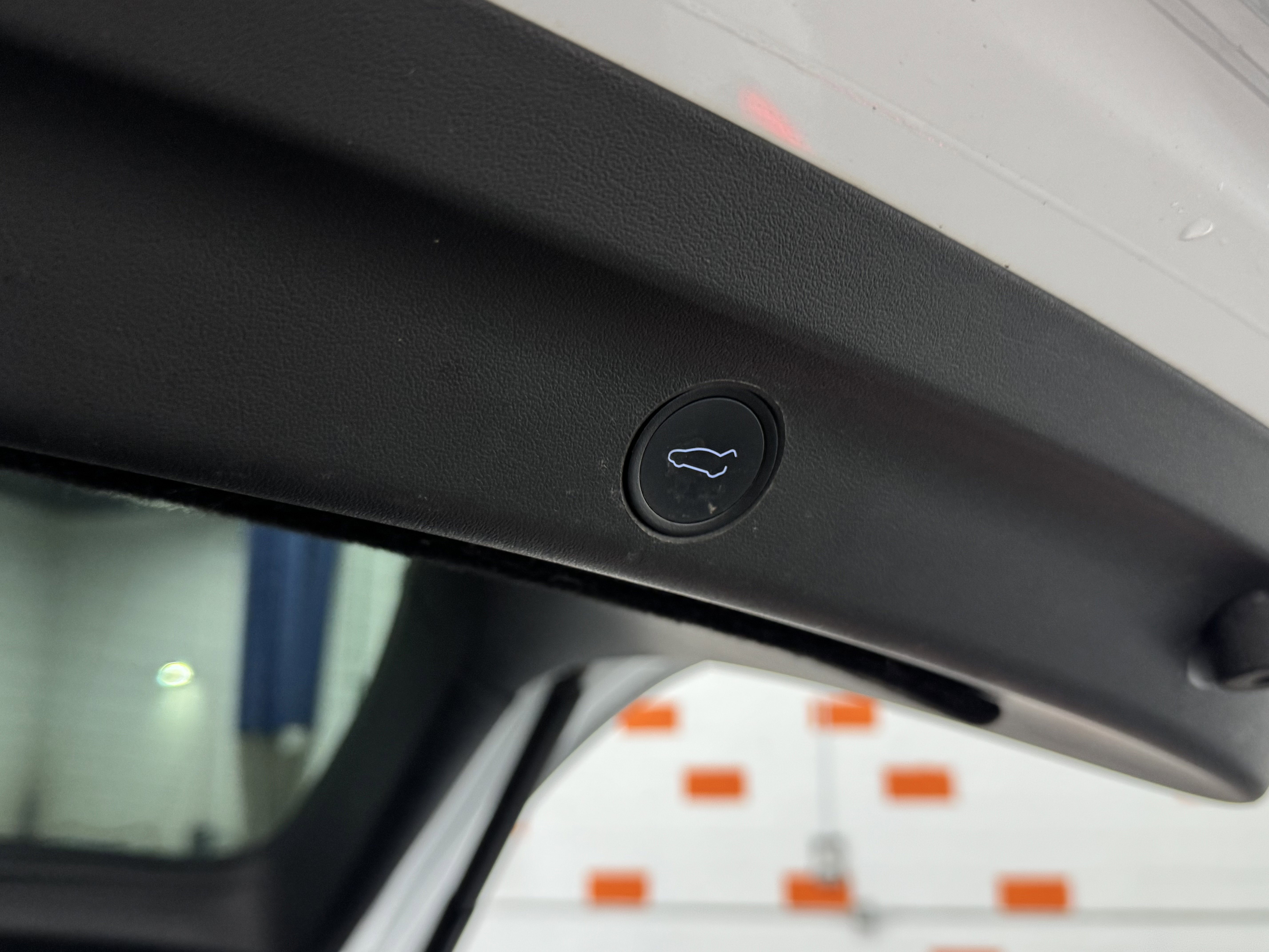 Used 2021 Tesla Model Y Long Range image 14