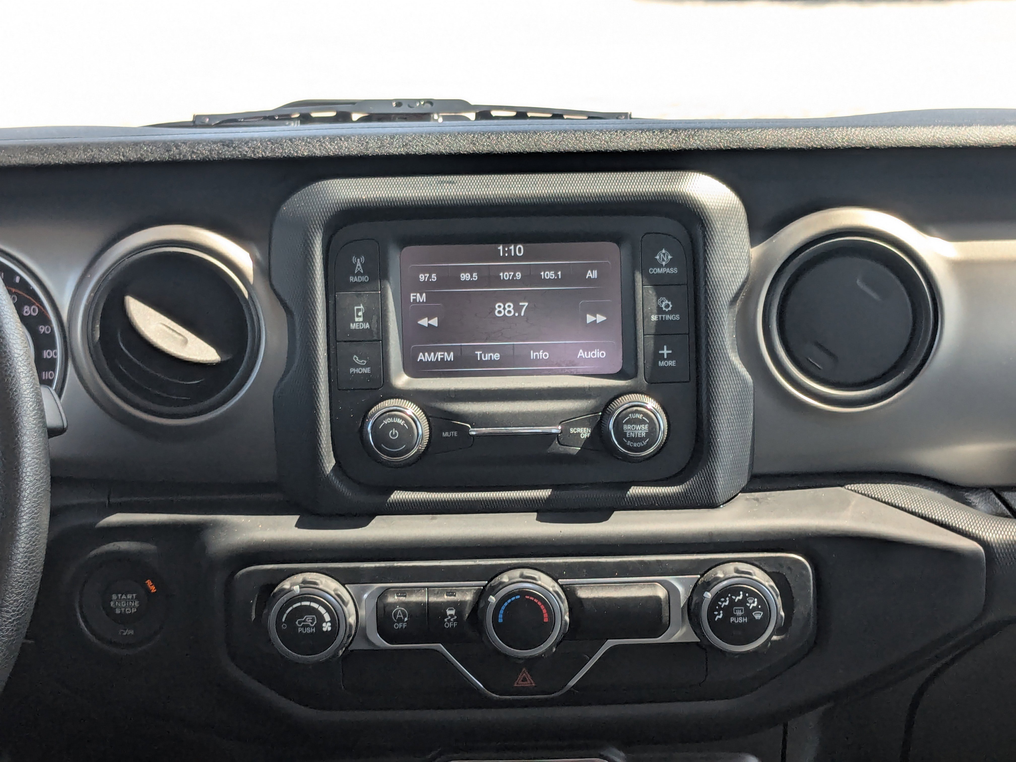 Used 2019 Jeep Wrangler Sport image 20