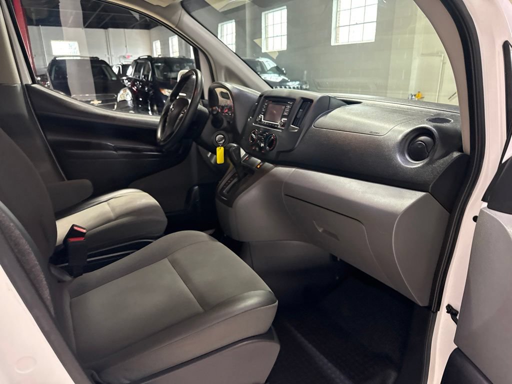 Used 2018 Nissan NV200 SV FWD image 31