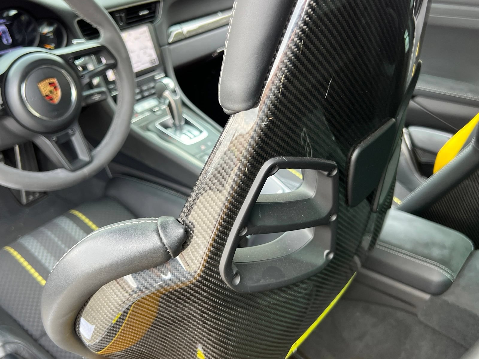Used 2018 Porsche 911 GT3 w/ Sport Chrono Package RWD image 20