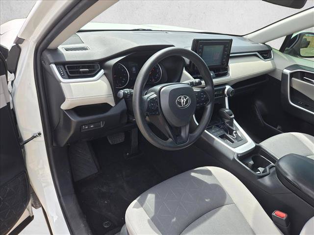 Used 2019 Toyota RAV4 XLE FWD image 10