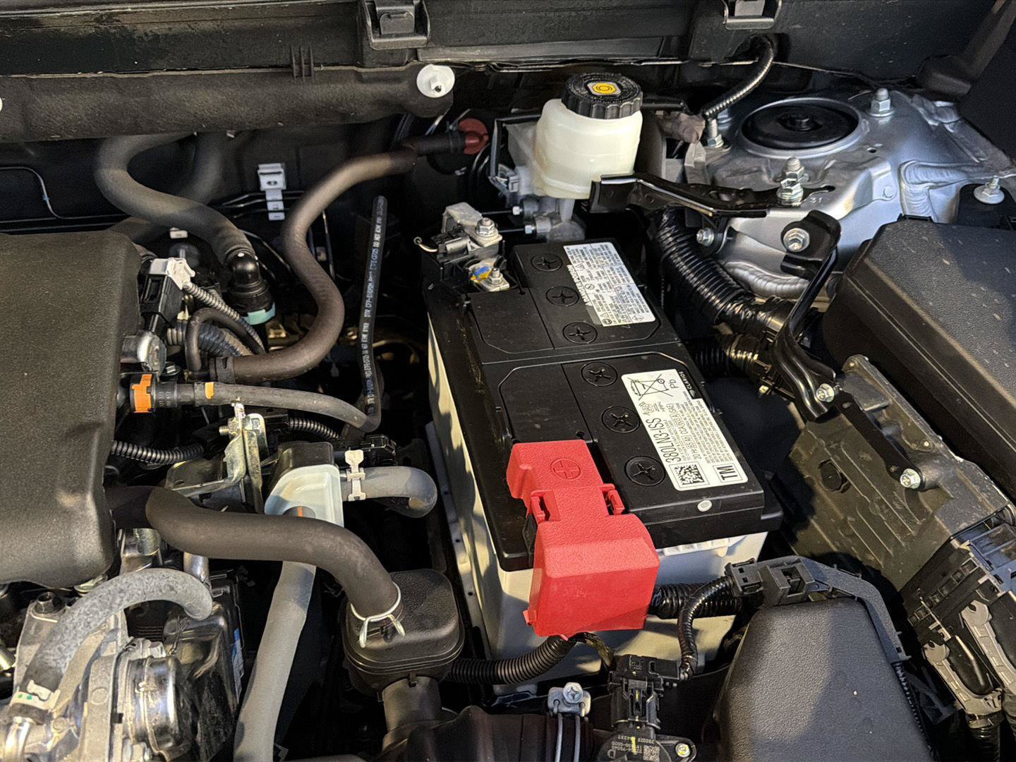 Certified 2023 Toyota RAV4 XLE Premium FWD image 38