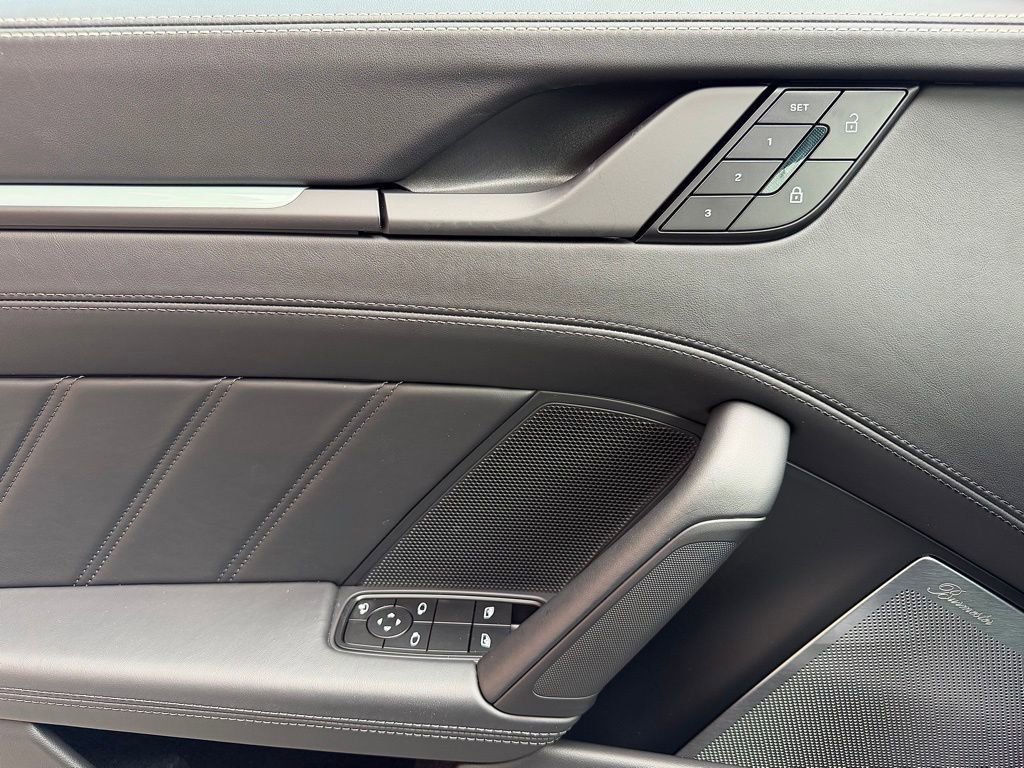 New 2026 Porsche 911 Carrera 4S image 17