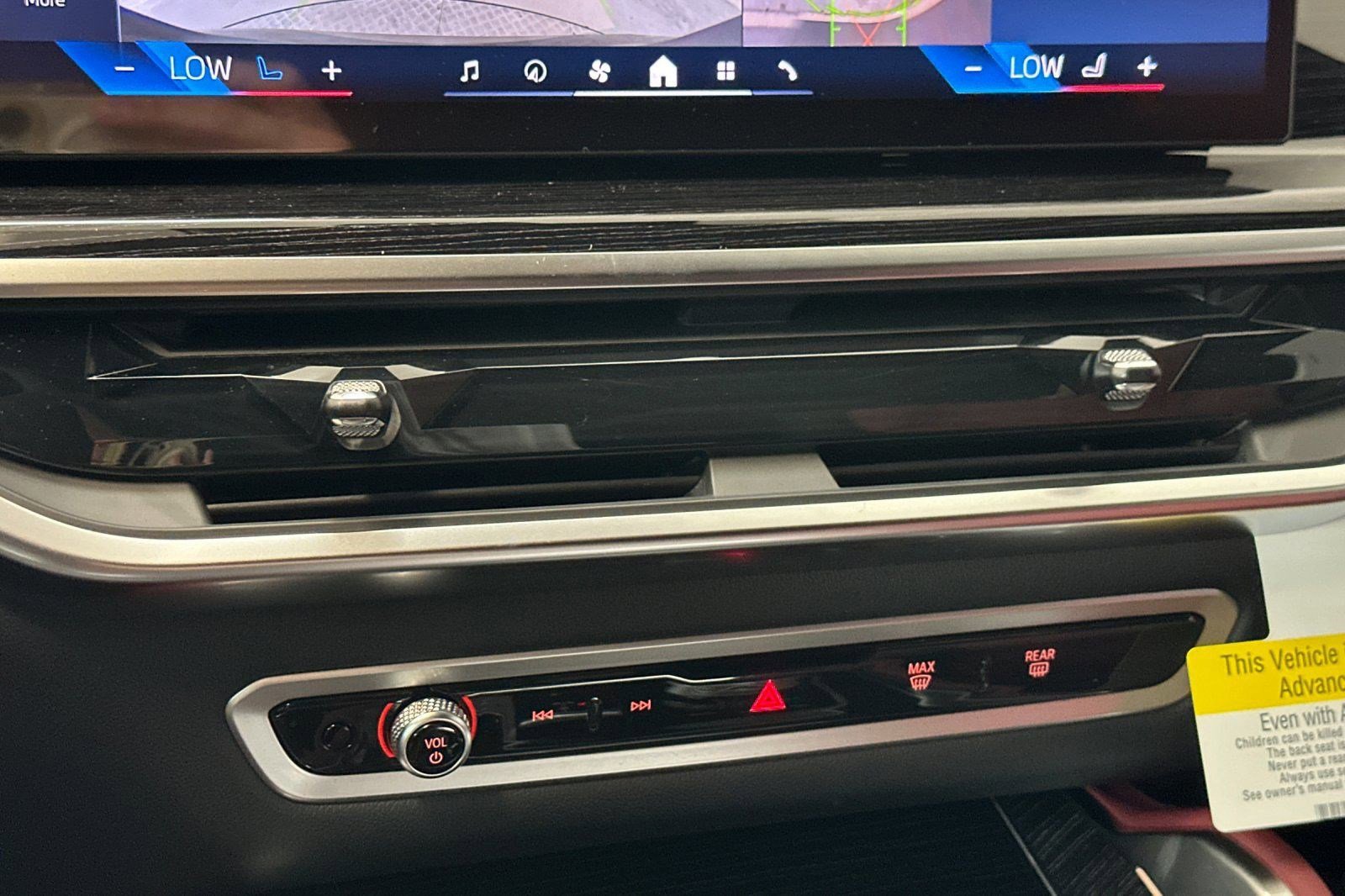 New 2026 BMW X6 M60i w/ Parking Assistance Package image 18