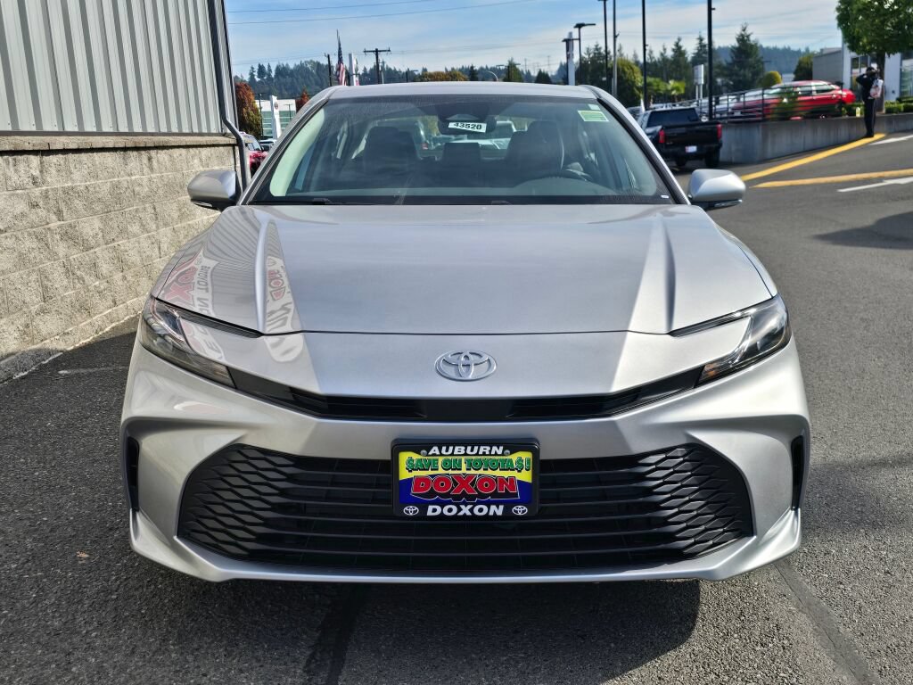 New 2026 Toyota Camry LE FWD image 3