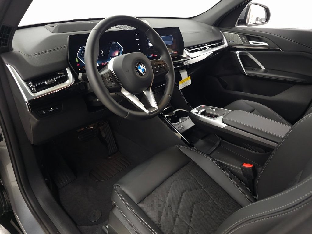 New 2026 BMW X2 xDrive28i w/ Technology Package AWD/4WD image 14