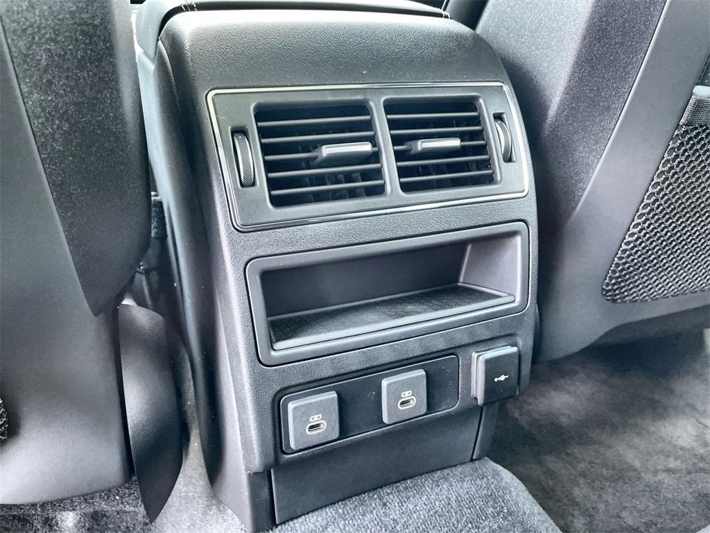 Used 2025 Jaguar F-PACE R-Dynamic S image 16