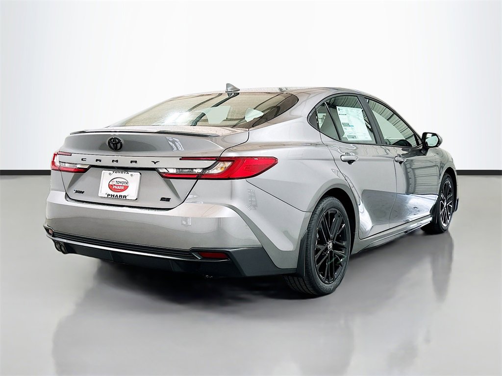 New 2026 Toyota Camry SE image 4