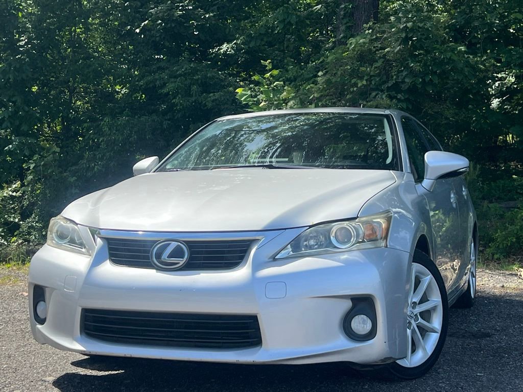 Used 2011 Lexus CT 200h Premium w/ Premium Audio Pkg FWD image 1