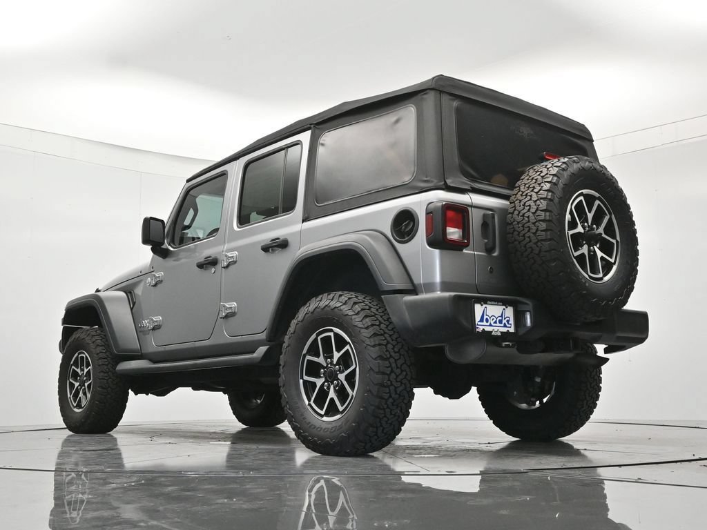 Used 2018 Jeep Wrangler Unlimited Sport S AWD/4WD image 42