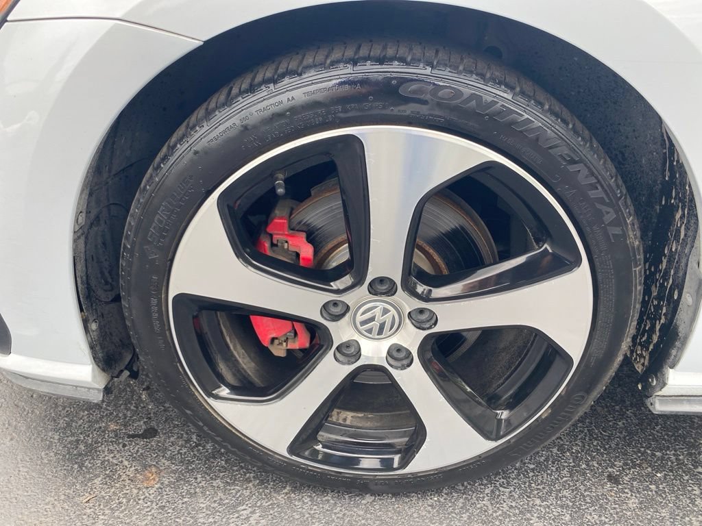 Used 2018 Volkswagen GTI S FWD image 10