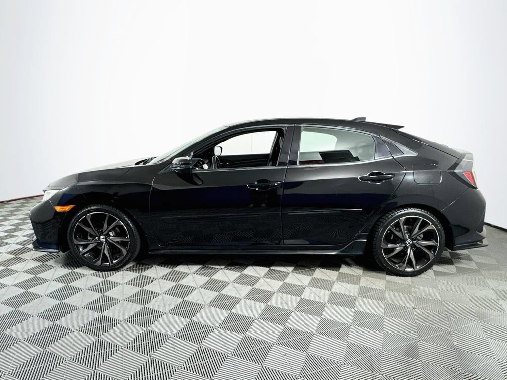 Used 2017 Honda Civic Sport Touring image 4