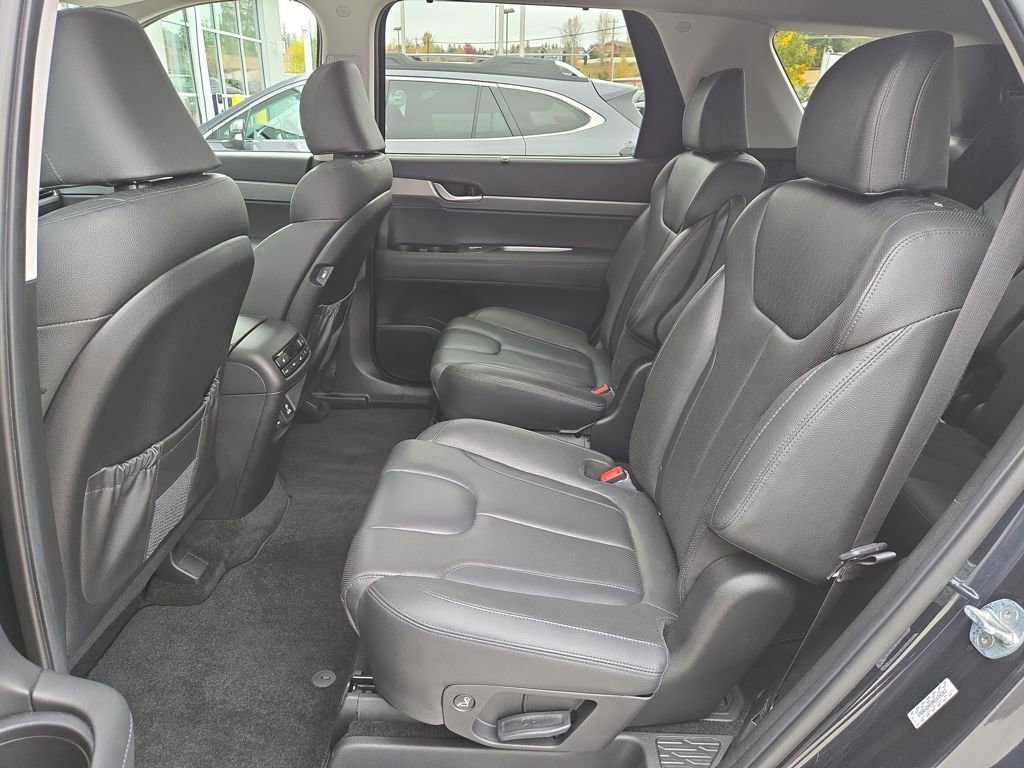 Used 2022 Hyundai Palisade SEL w/ Premium Package image 15
