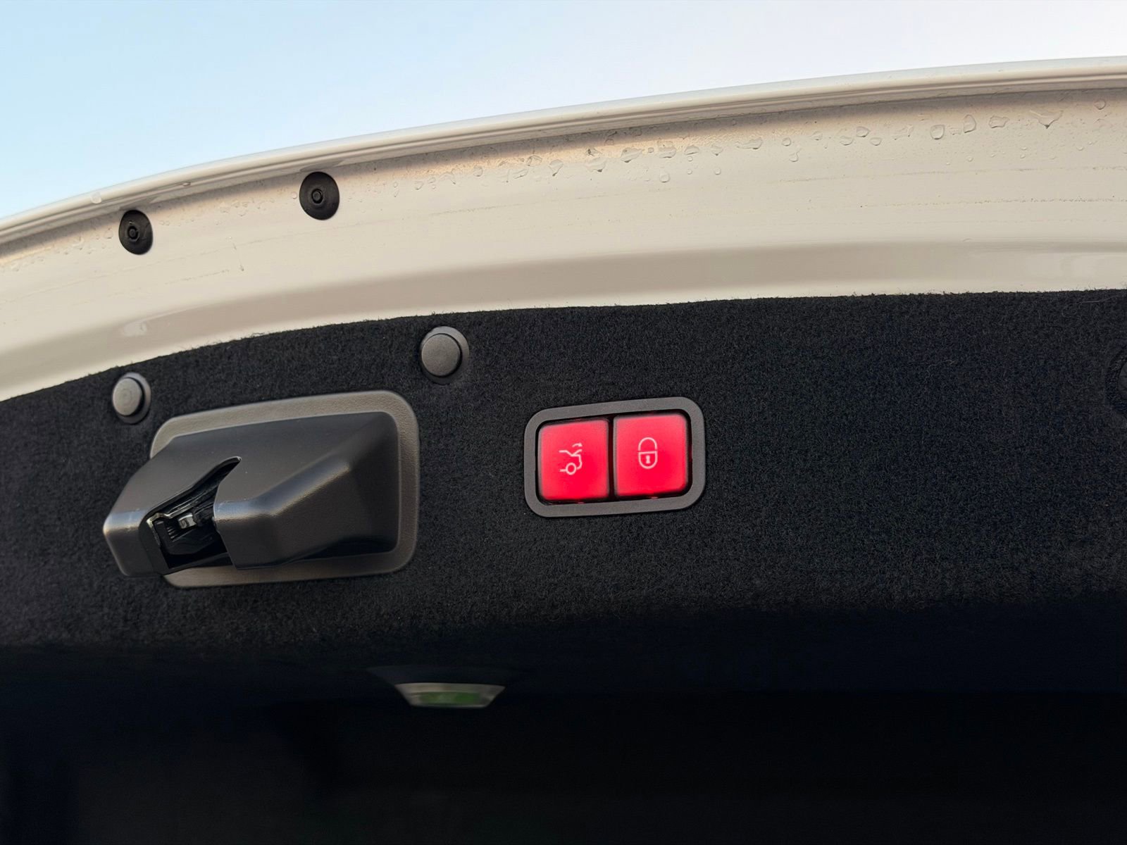 Used 2018 Mercedes-Benz S 560 4MATIC Sedan image 39