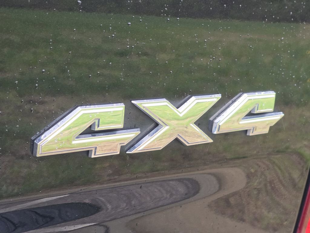 Used 2017 RAM 1500 Express AWD/4WD image 13