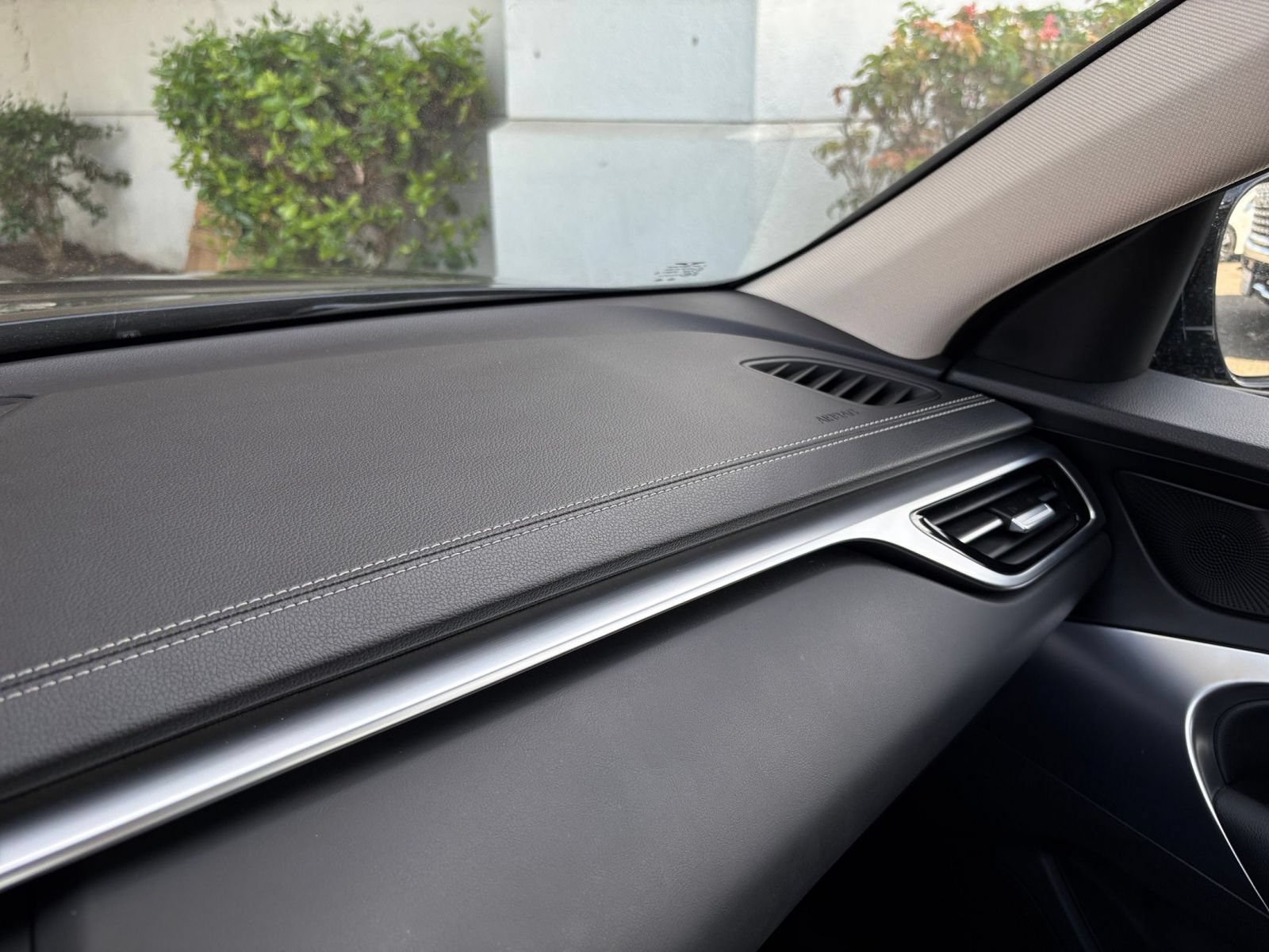 Used 2026 Genesis G70 2.5T RWD image 36