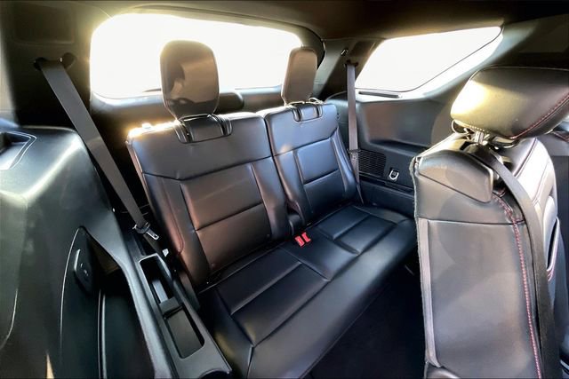 Used 2025 Ford Explorer ST-Line image 18