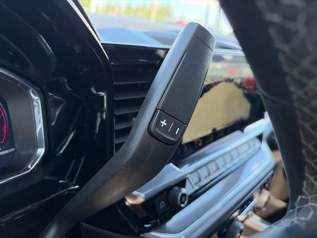 Used 2025 Chevrolet Silverado 3500 High Country w/ High Country Premium Package AWD/4WD image 27