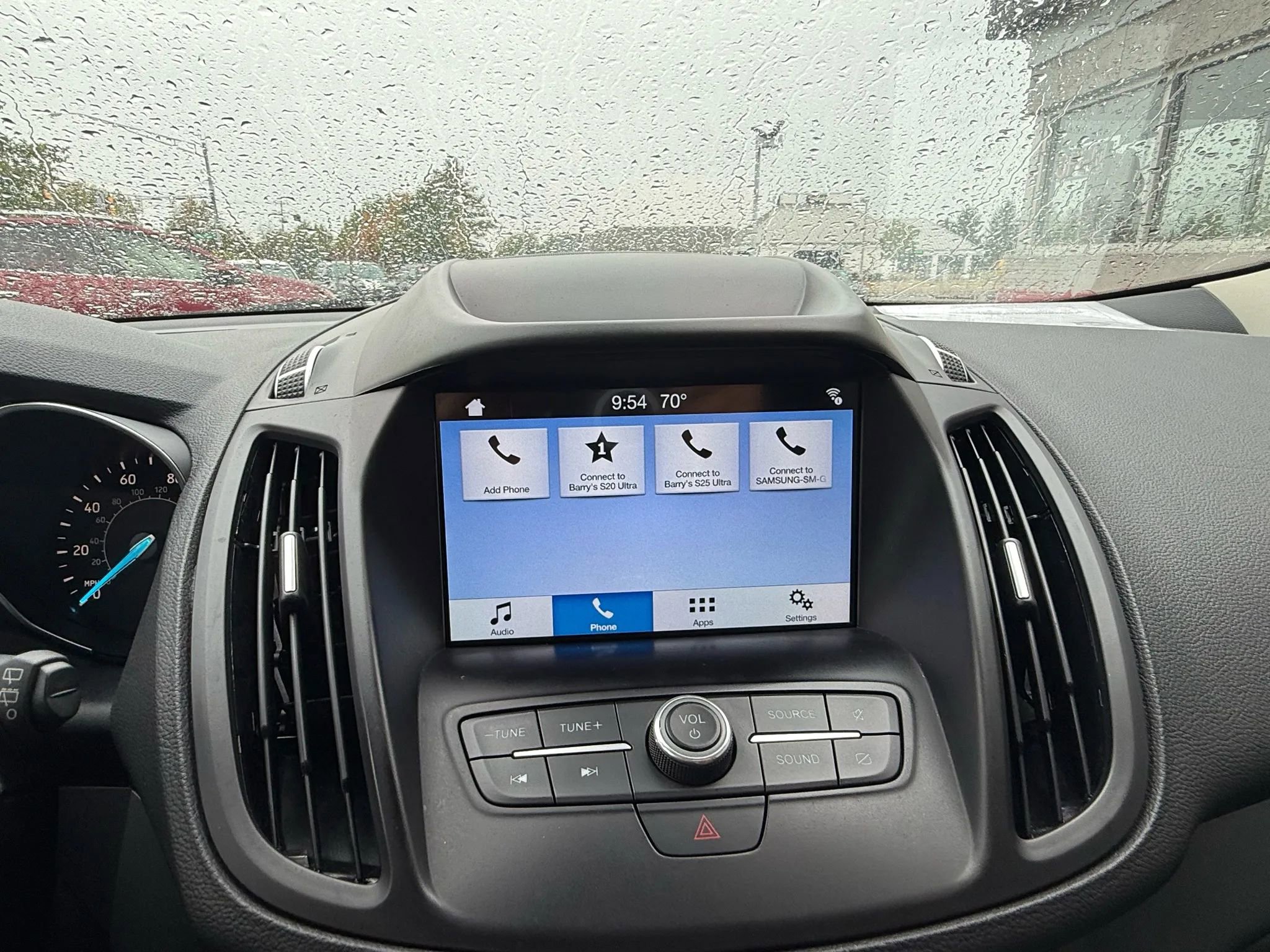 Used 2019 Ford Escape SE image 18