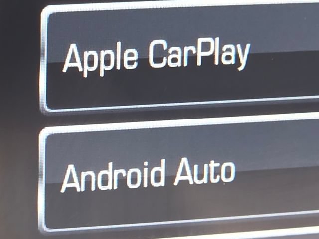 Used 2017 GMC Acadia Denali w/ Technology Package FWD image 5